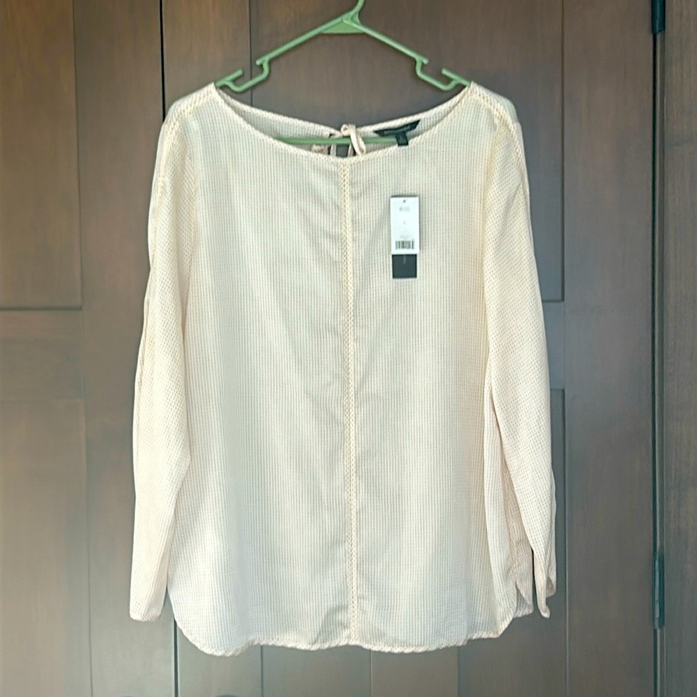 ** NWT!!!** Women’s Banana Republic Blouse